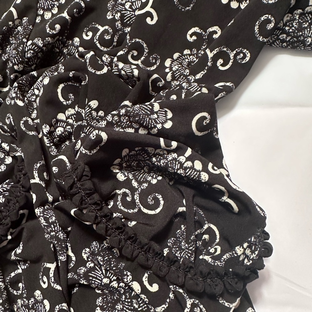 Max Studio Black White Floral Scoop Neck Drop Waist Short Sleeve Dress Strecthy - Picture 5 of 6